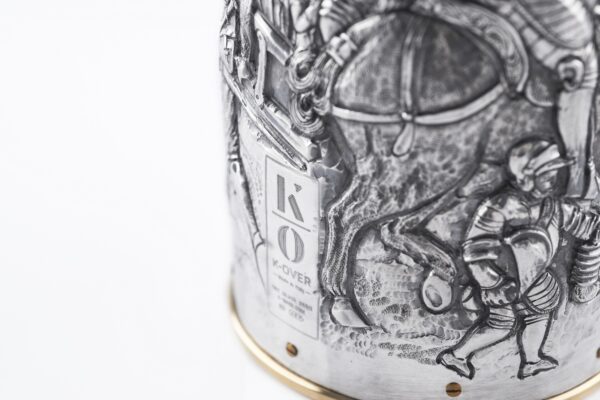 Detail of the Champagne bottle cover "Battaglia di Porta Camollia"