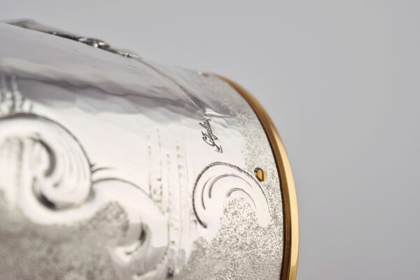 Detail of Amore e Psiche Champagne Bottle Cover