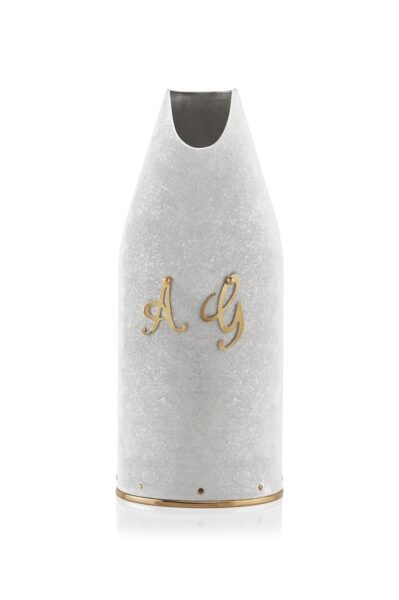 Detail of champagne bottle cover Your Wedding