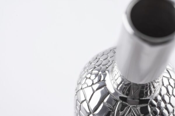 Detail of the Wine bottle cover Alligator
