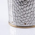 Detail of the Wine bottle cover Alligator