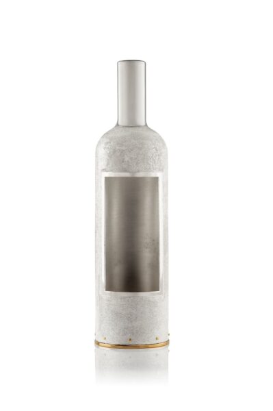 Detail of Diamond Wine bottle cover with label window