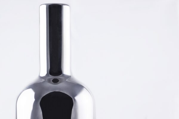 Detail of Silver Glossy Wine bottle cover