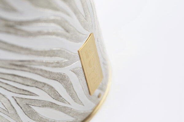 Detail of Onda Champagne Bottle Cover