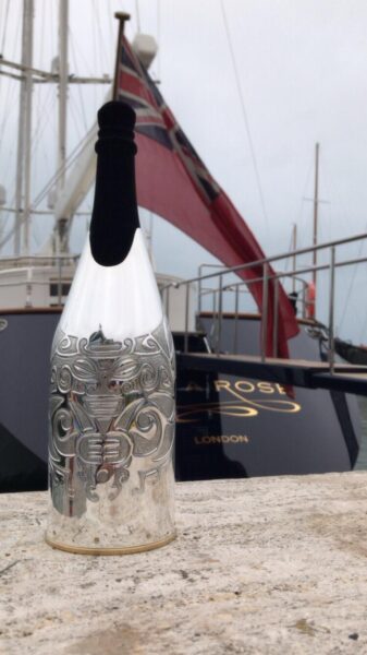 Champagne Cover Maori