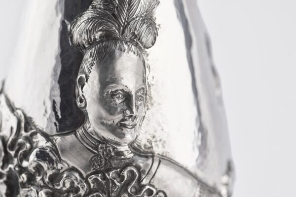Can Can Champagne Bottle Cover detail