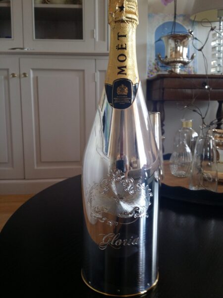 Gloria Champagne Bottle Cover Photo set