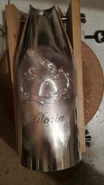 Gloria Champagne Bottle Cover detail of the craftsmanship