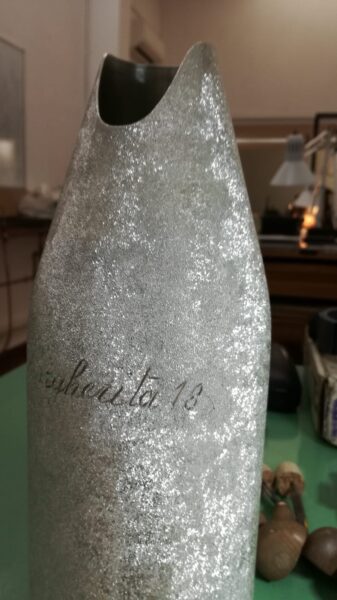 Cimbrone Villa Champagne Bottle Cover detail of craftsmanship