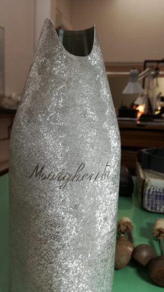 Cimbrone Villa Champagne Bottle Cover detail of craftsmanship