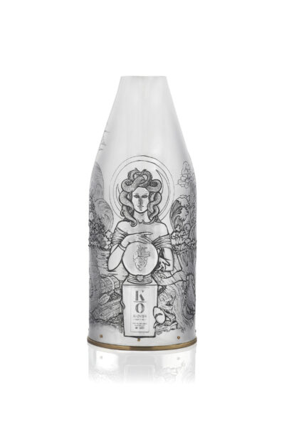 Back of the champagne bottle cover Pirate Story