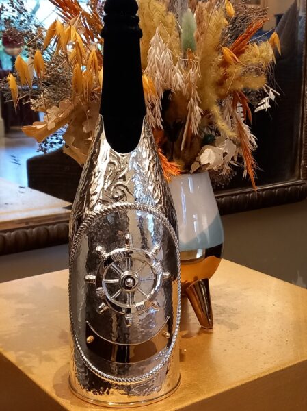 Timone Champagne Bottle Cover detail of craftsmanship