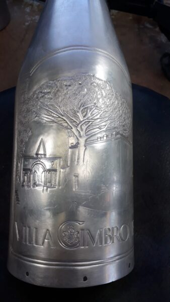 Cimbrone Villa Champagne Bottle Cover detail of craftsmanship