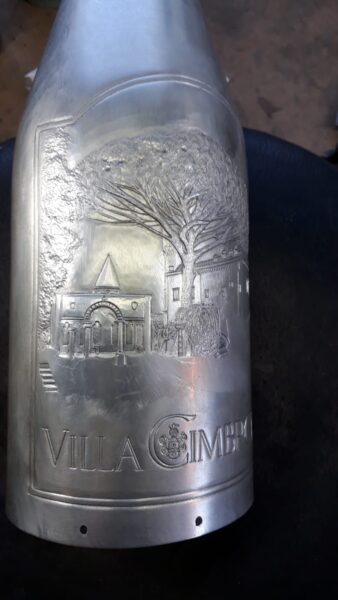 Cimbrone Villa Champagne Bottle Cover detail of craftsmanship