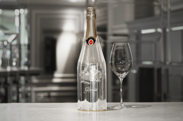 Gloria Champagne Cover with a glass